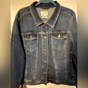 Women’s Universal Thread Denim Jacket-Size 2X